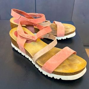 Inter Bios Brand Suede wedge Sandals